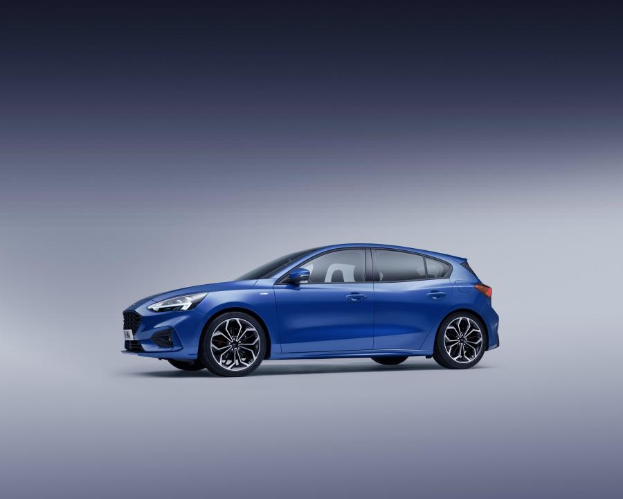  Ford Focus ST-Line 2018 года  (WW) (фото 6 из 42)